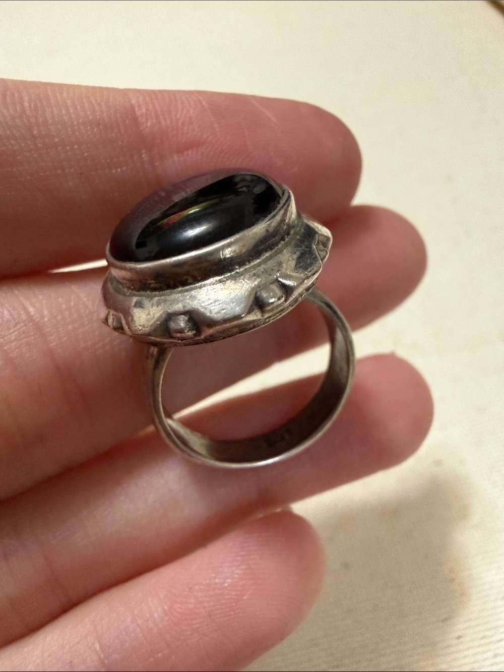 Gorgeous Sterling Silver 925 Black Onyx Oval Ring Size 6 - Picture 9 of 14